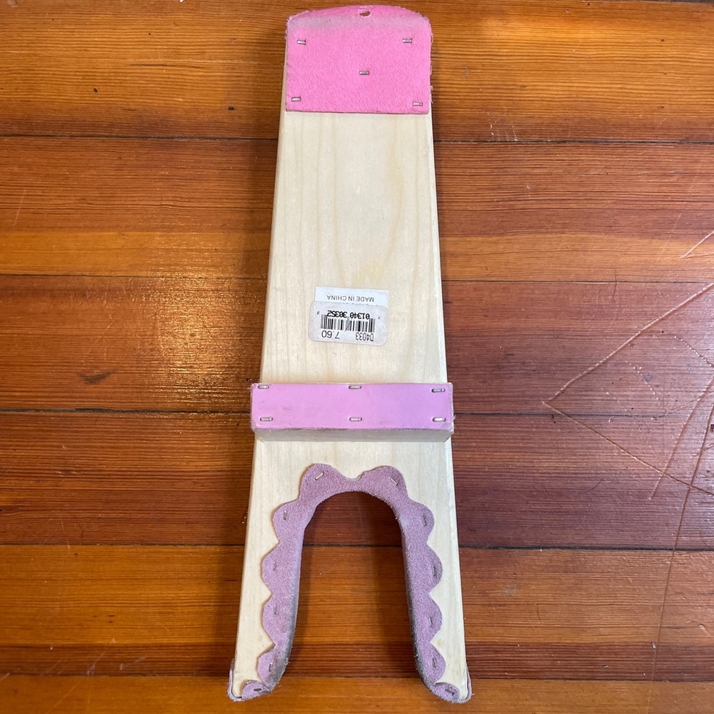 Pink Boot Pull - Picture 5 of 6